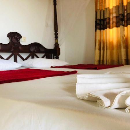 Bed and Breakfast Blue Sea View Унаватуна Екстер'єр фото