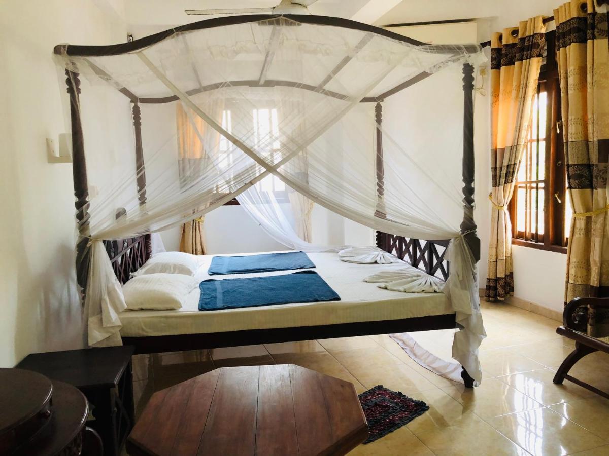 Bed and Breakfast Blue Sea View Унаватуна Екстер'єр фото