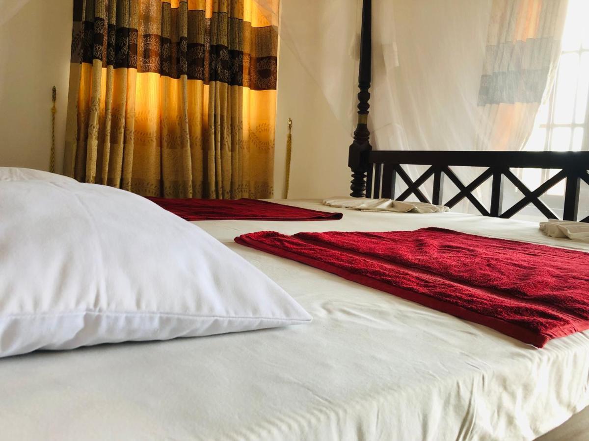 Bed and Breakfast Blue Sea View Унаватуна Екстер'єр фото